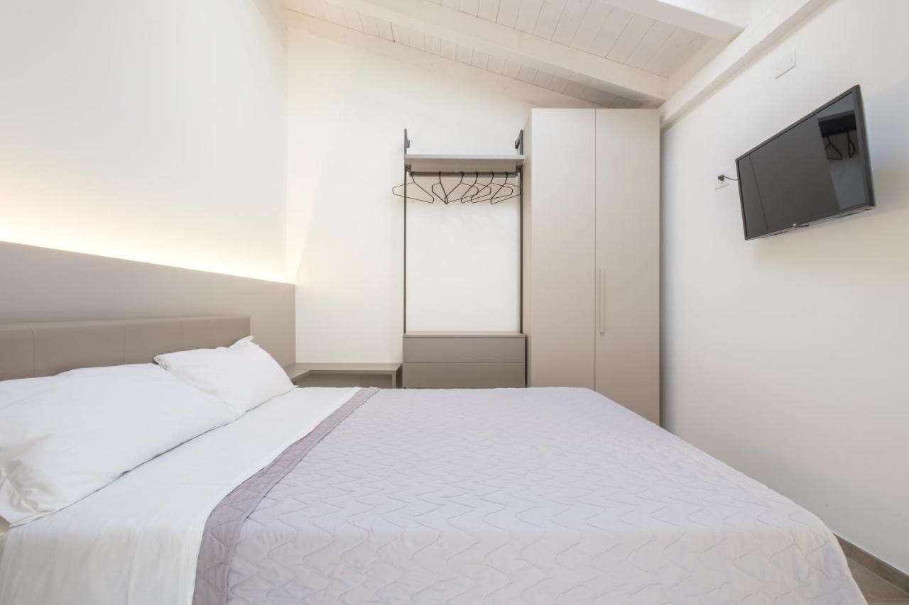 Helga House By Studio Vita Bolonia Exterior foto
